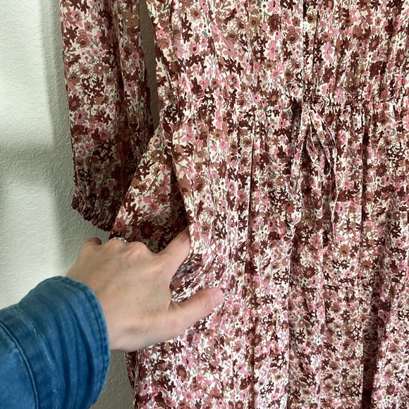 Trovata Birds of Paradis Pink Floral Ainsley B Sylvie Dress - Picture 13 of 14